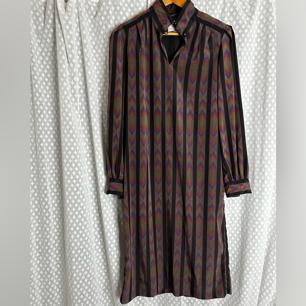 Elegant Multicolor Patterned Dress